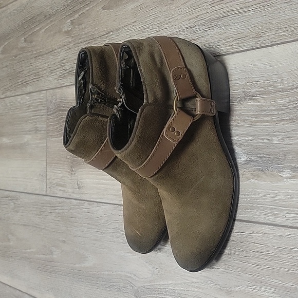 Sam Edelman Olive and Tan Phoenix Bootie Size 6 - Picture 5 of 11